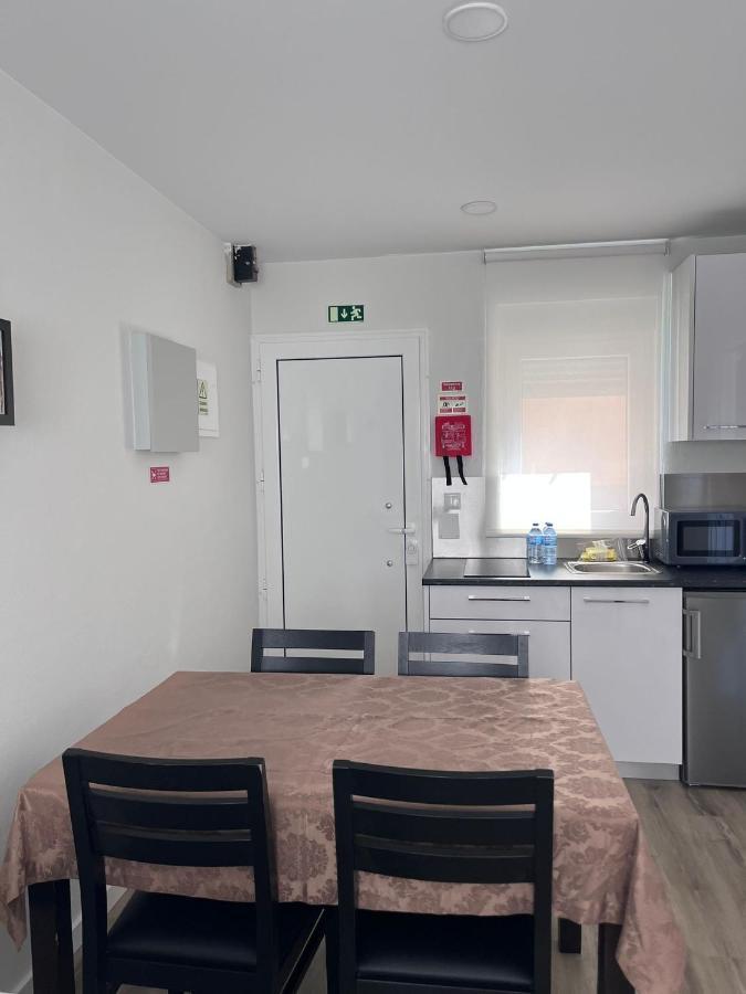 Casas Dona Emilia Leilighet Vieira de Leiria Eksteriør bilde